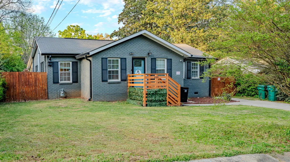 Bright Stays — front exterior